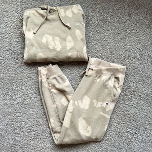 Champion sweatsuit set